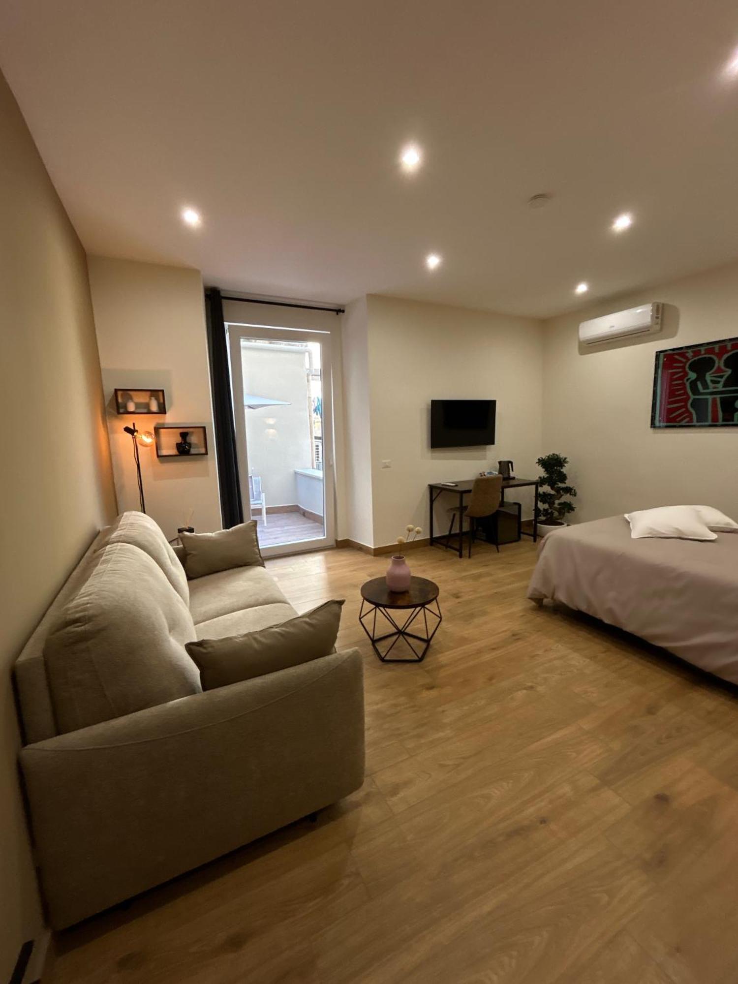 Somnia Luxury Rooms ナポリ エクステリア 写真